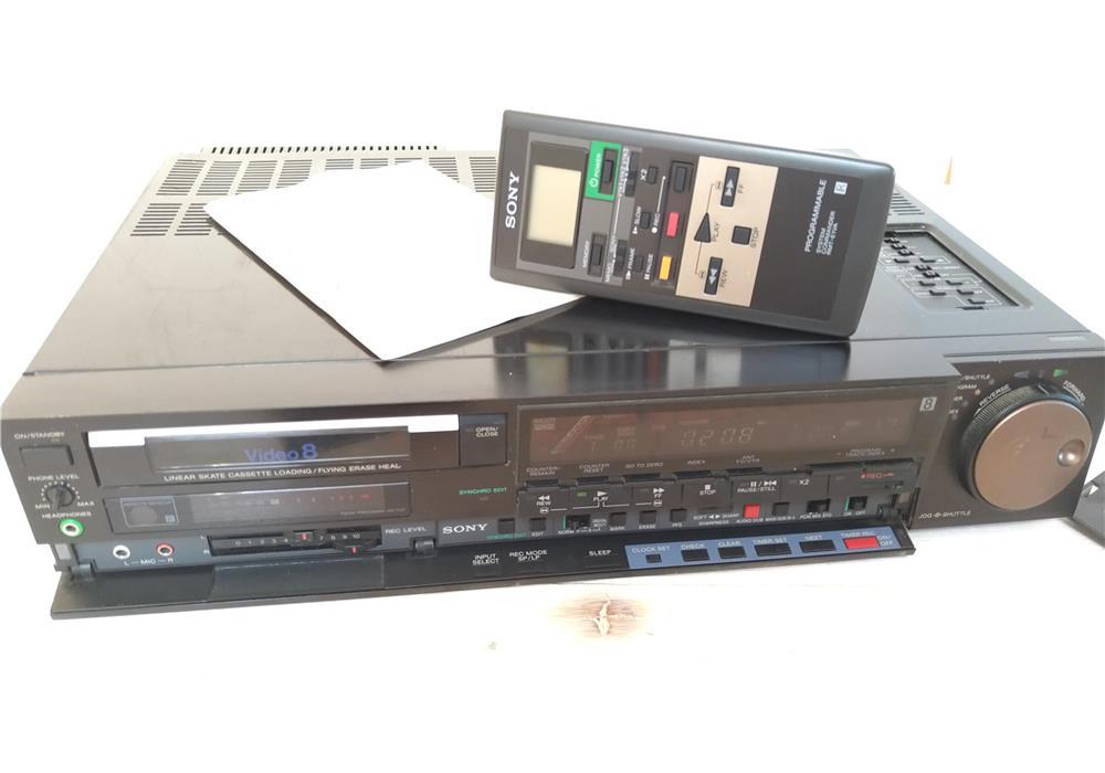 SONY EV-S850PS, Video8 Recorder cu telecomandă