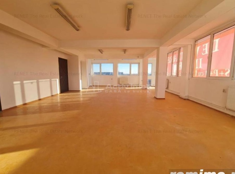Soseaua Colentina -Spatiu Comercial cu vad,S+P+4Etaje