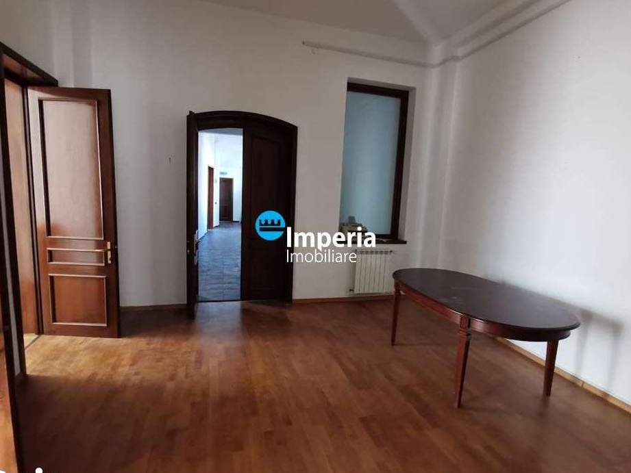 Spatii birouri de inchiriat -  Bld. Stefan cel Mare