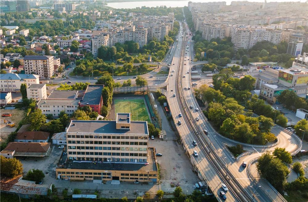 Spatii de inchiriat, cladire Calea Giulesti, Podul Grant (fost ISAF) - direct proprietar