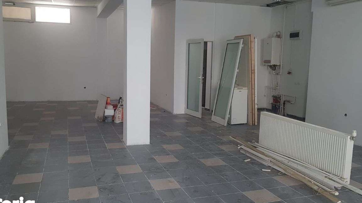 Spatiu 93 mp. birouri Fratii Golesti