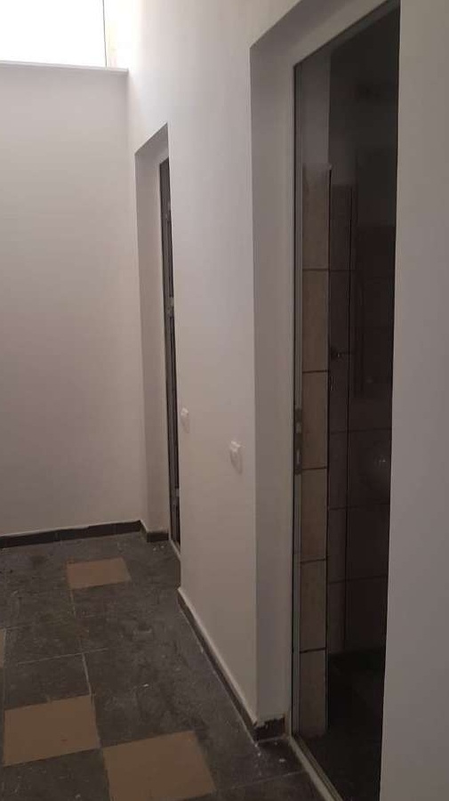 Spatiu 93 mp. birouri Fratii Golesti