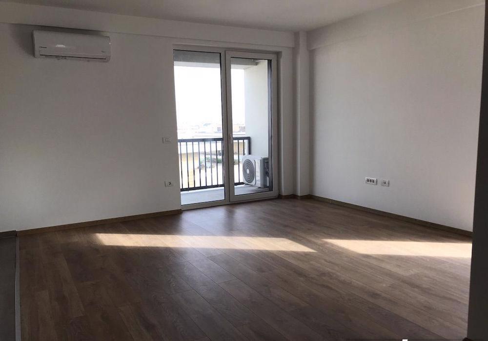 Spatiu birouri, 70 mp, bloc nou