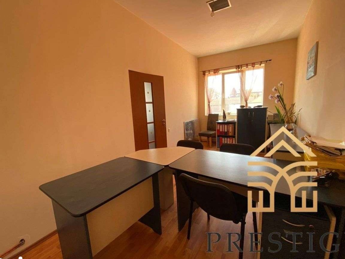 Spatiu birouri cu 3 camere in zona ultracentrala - Oradea