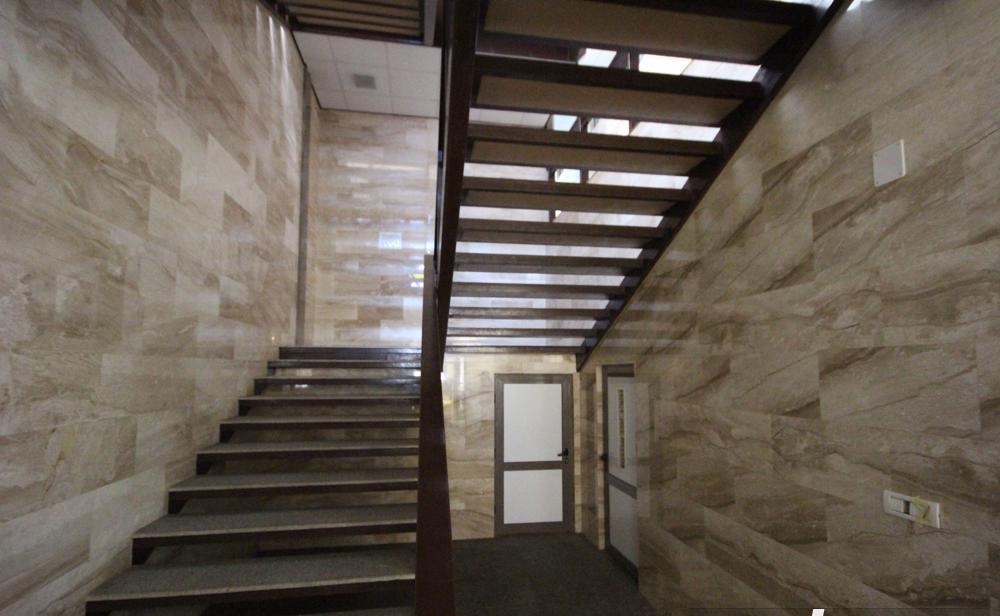 Spațiu comercial - 1.000 mp de închiriat