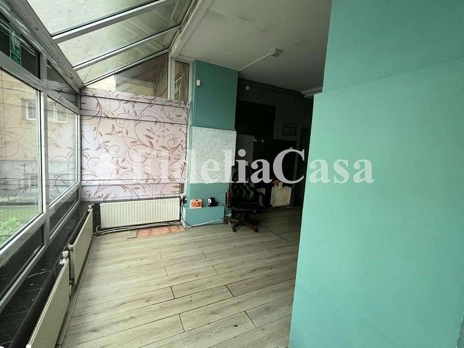Spatiu comercial - 108mp - ZONA CENTRALA - Compartimentabil - CENTRU