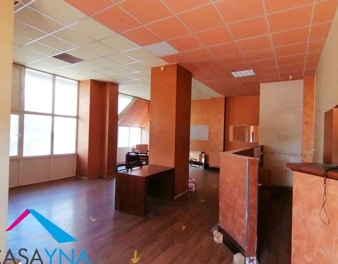 Spatiu Comercial 151mp utili +Terasa 50mp, ZONA TIC TAC