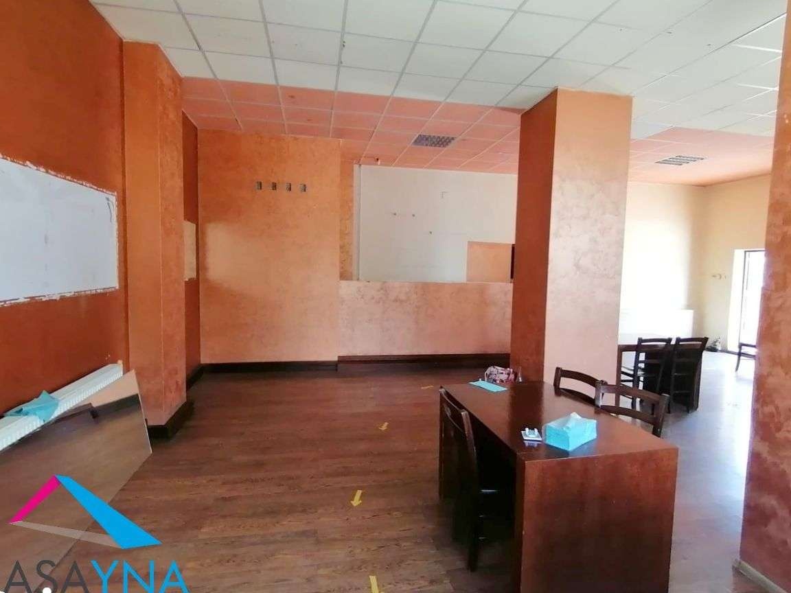 Spatiu Comercial 151mp utili +Terasa 50mp, ZONA TIC TAC