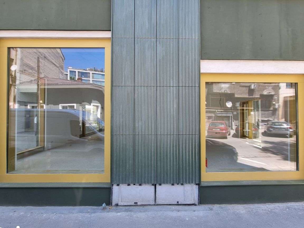 Spatiu Comercial 213MP-Vitrina 28MP | Victoriei-Moxa-Str Occidentului