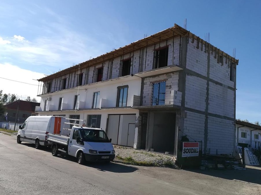 Spatiu comercial 320 mp Targu Jiu, str. Islaz