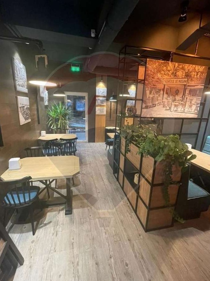 Spatiu comercial 52 mp vanzare in Casă / Vilă, Sibiu, Orasul de Jos
