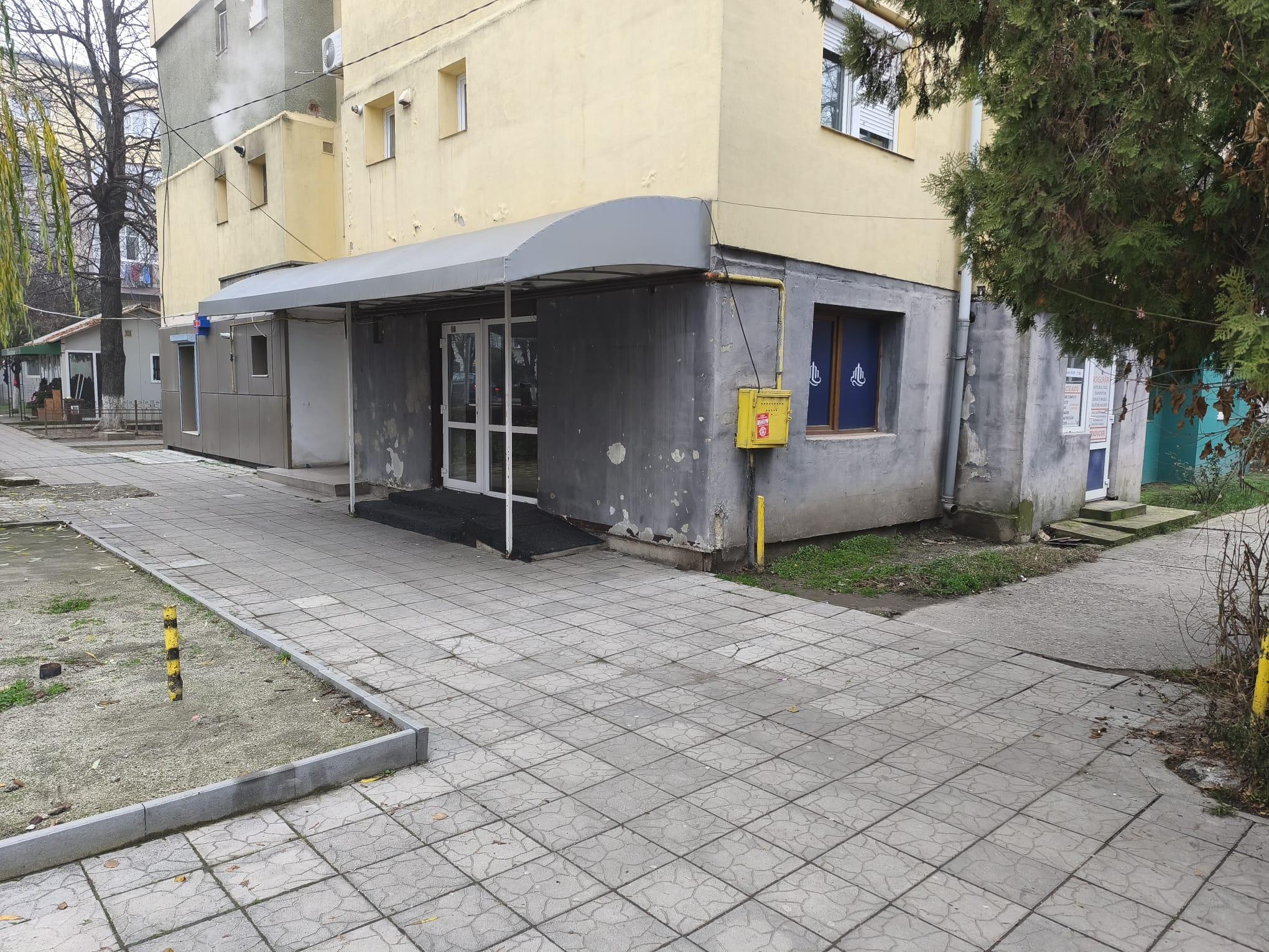 Spatiu comercial