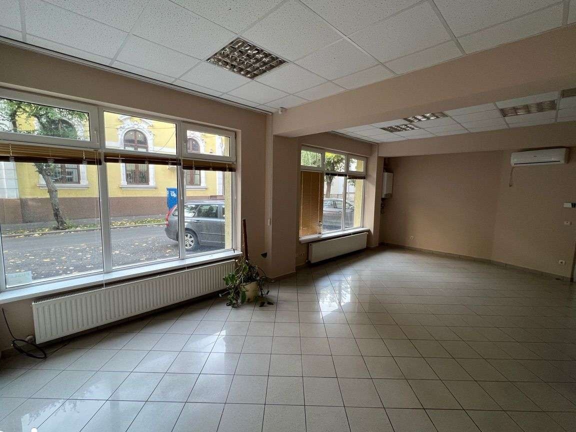 Spațiu comercial / birou de închiriat zonă centrală Tudor Vladimirescu