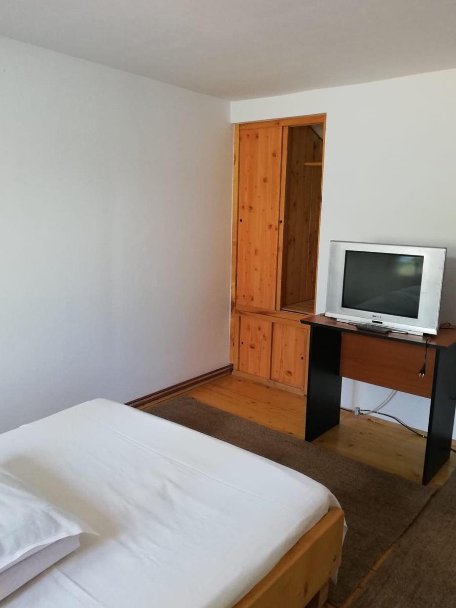 Spatiu comercial central Azuga