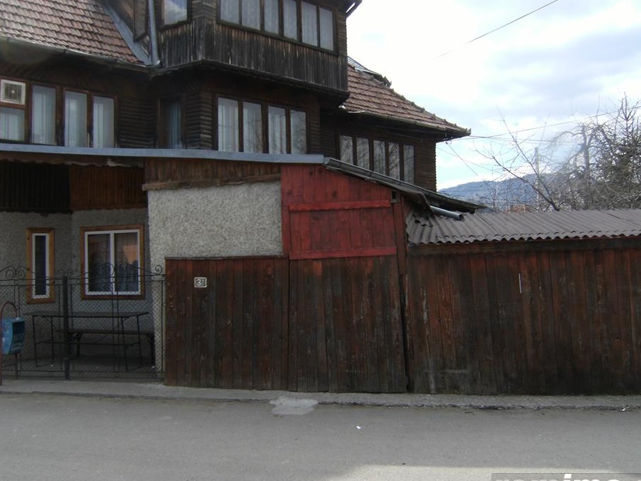 Spatiu comercial Comanesti