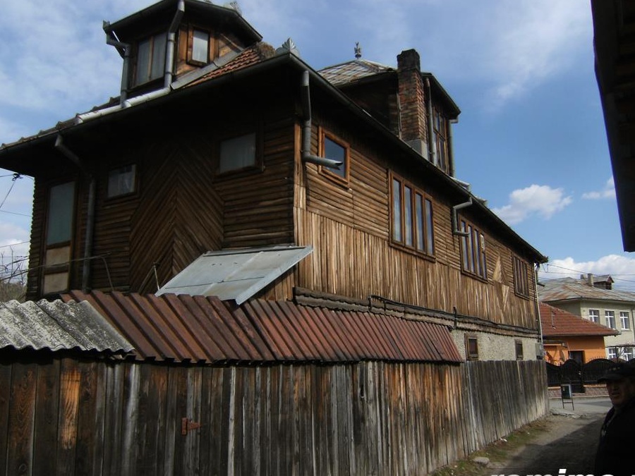 Spatiu comercial Comanesti