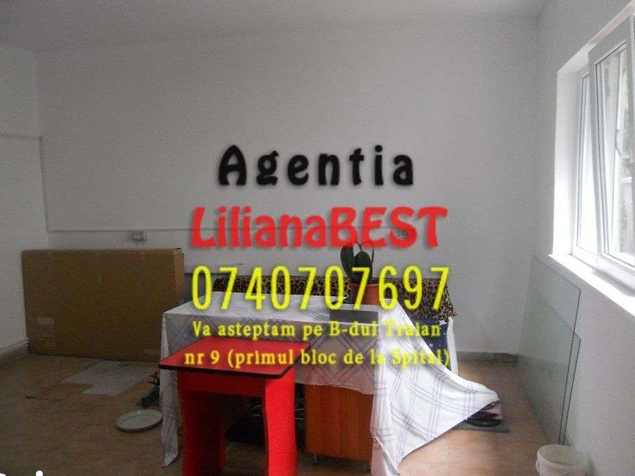 Spatiu comercial cu apartament