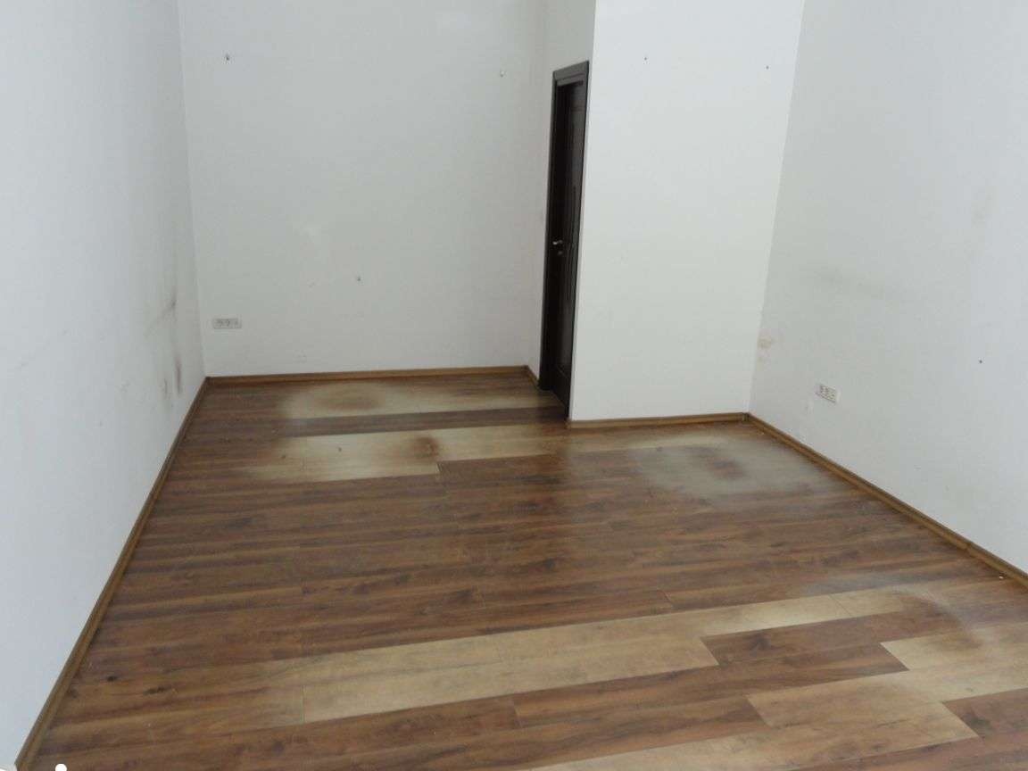 Spatiu comercial cu vitrina langa Piata Avram Iancu