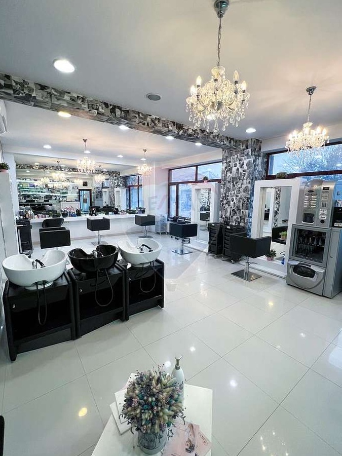 Spațiu comercial de 81mp de vânzare în zona Central