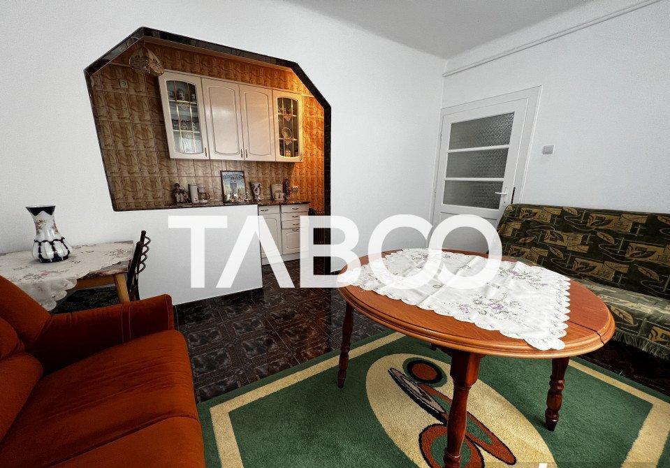 Spatiu comercial de inchiriat 160mp parcare 5 incaperi Sibiu Turnisor