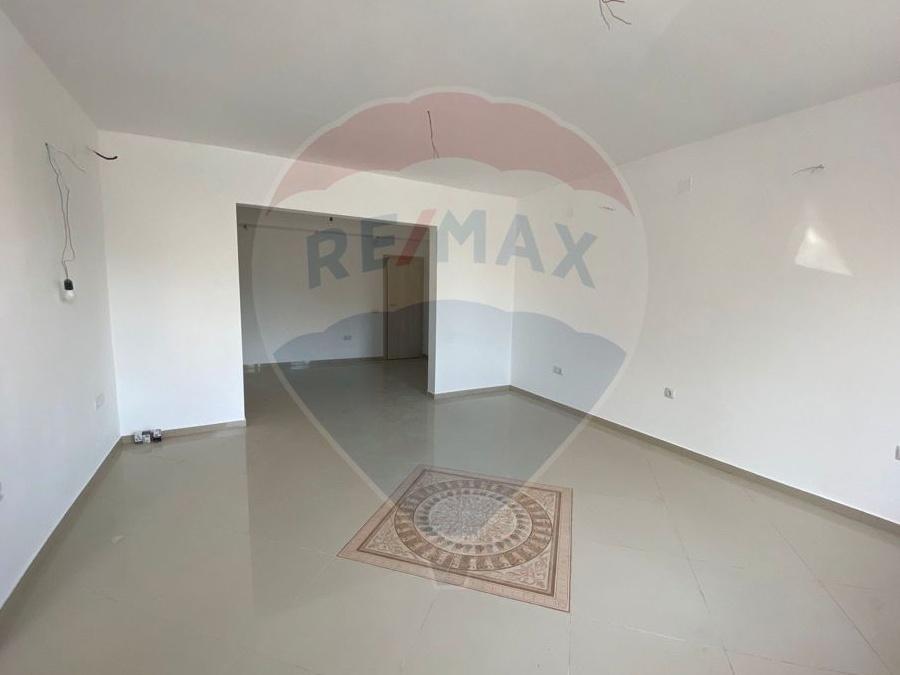 Spațiu comercial de inchiriat în zona Grivitei
