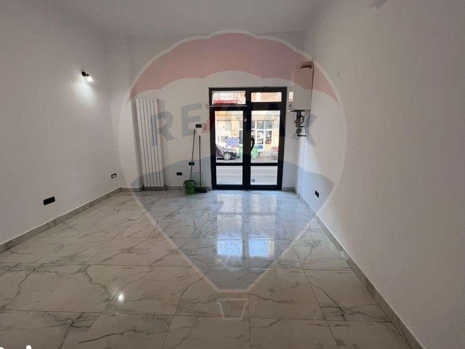 Spațiu comercial de inchiriat, zona Ultracentral