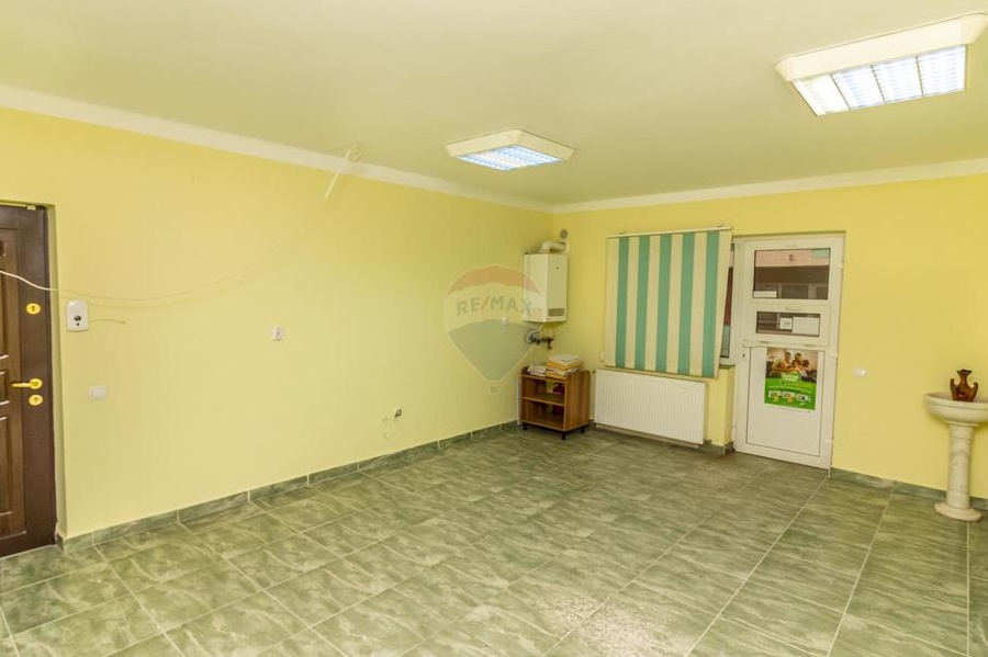 Spațiu comercial de vanzare, Floresti, str. Eroilor