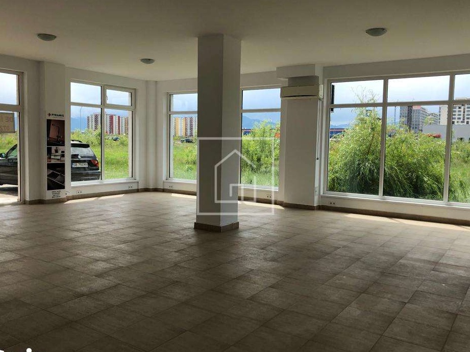 Spatiu comercial Doamna Stanca
