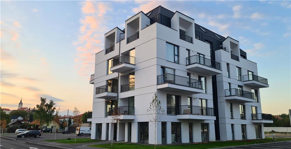 Spatiu Comercial in Bloc nou-Finalizat, Open Space Vanzare/Inchiriere, vitrina la strada.