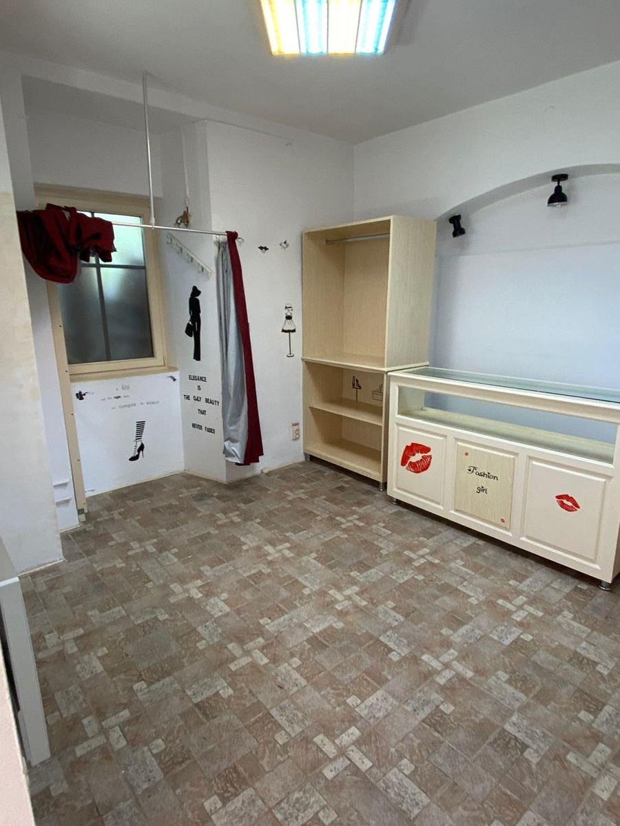 spatiu comercial in curte la parter ultracentral str.Nicolae Balcescu 22