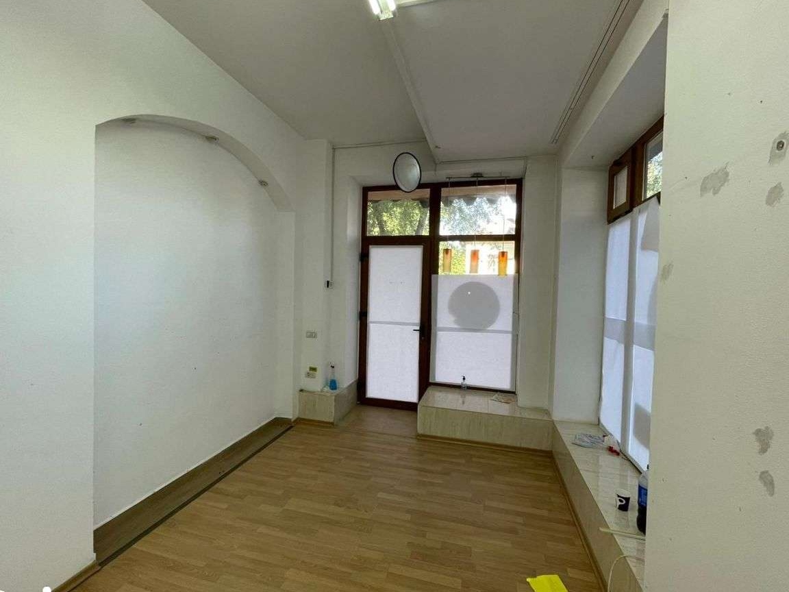 Spatiu comercial Odobesti