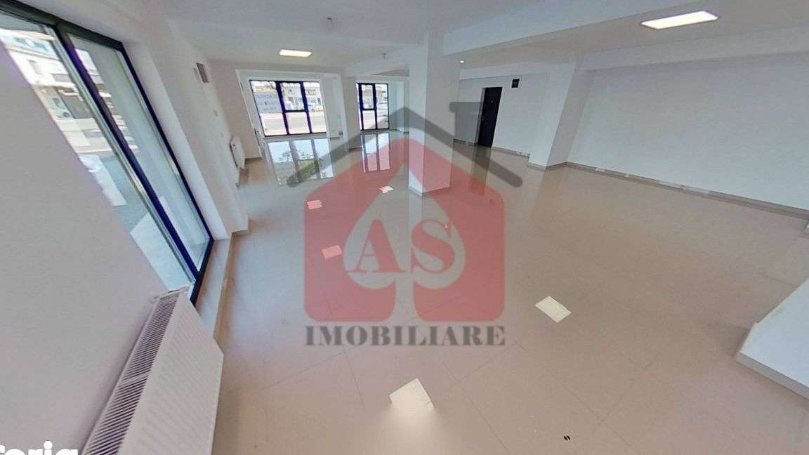 Spatiu comercial open space 150 mp - parter  - cladire noua