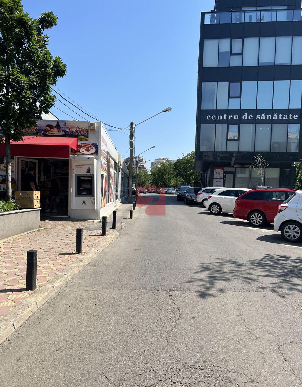 Spatiu comercial || Piata Vitan || 24mp || Vad pietonal