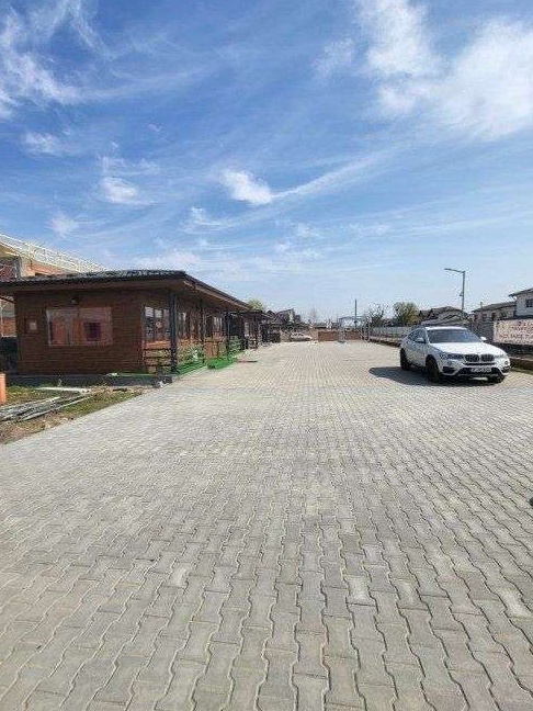SPATIU COMERCIAL PRIMA INCHIRIERE LANGA MAEGA IN SPATE LA LEROY
