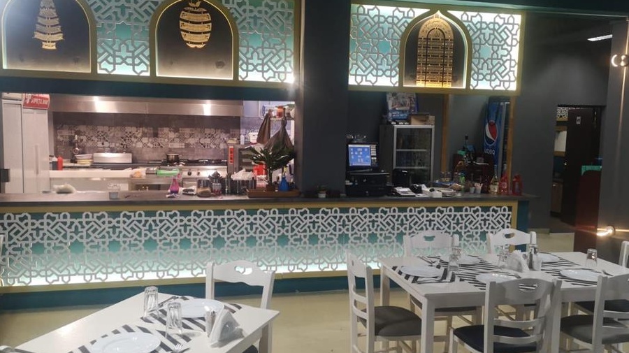 Spatiu comercial, restaurant, stradal Pipera, Str. Emil Racovita