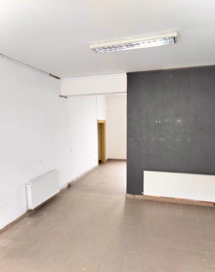 Spatiu comercial sau birouri