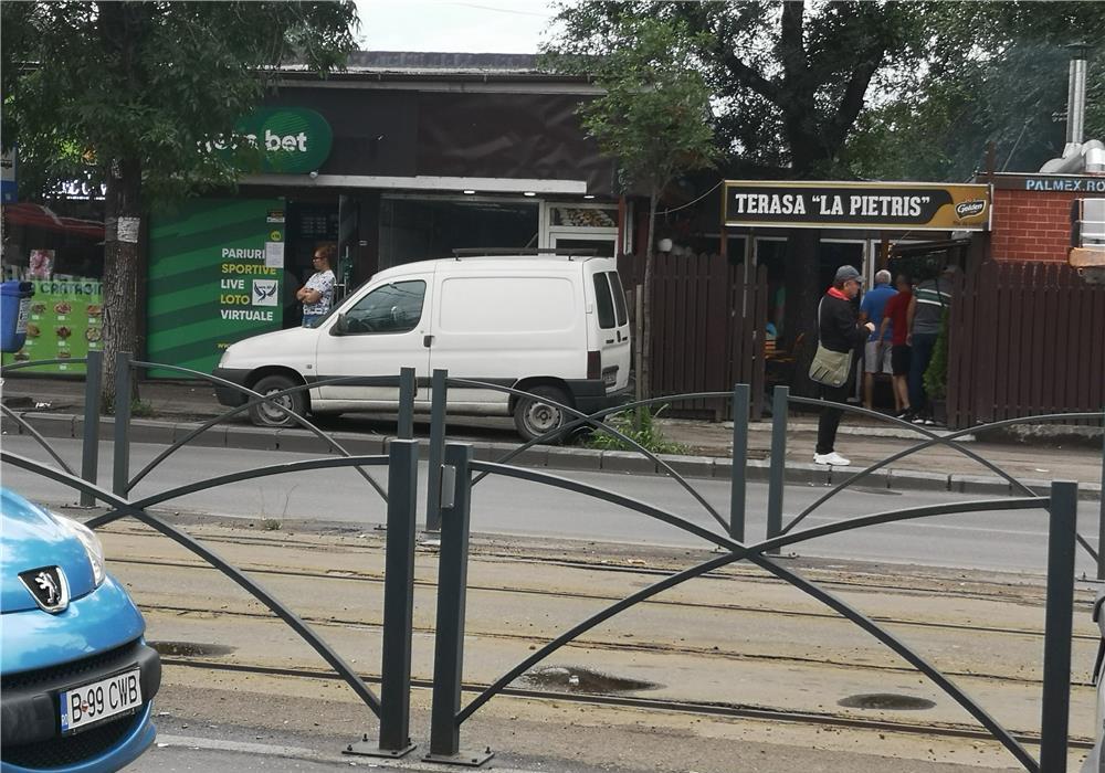 Spațiu comercial stradal
