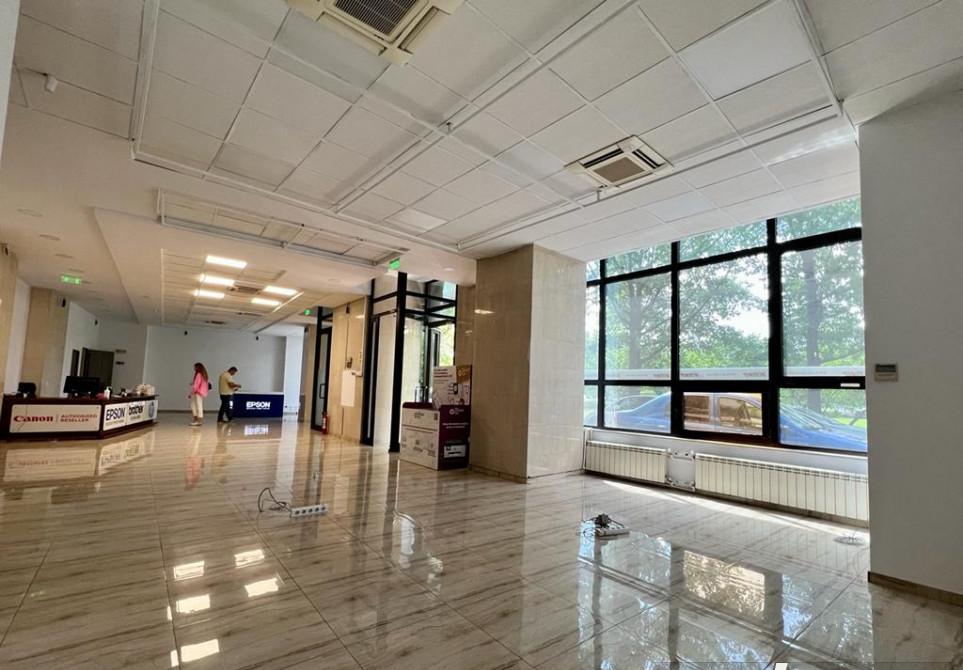 Spațiu  Comercial Ultra central Libertății- Izvor