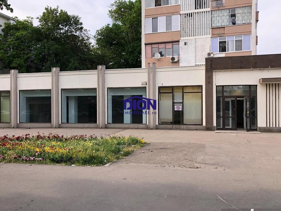 Spatiu comercial ultracentral cu dubla deschidere la artere principale