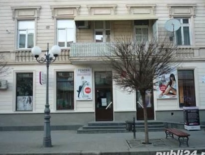 Spatiu comercial ultracentral ( poate fi folosit si ca spatiu de locuit )