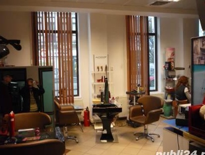 Spatiu comercial ultracentral ( poate fi folosit si ca spatiu de locuit )