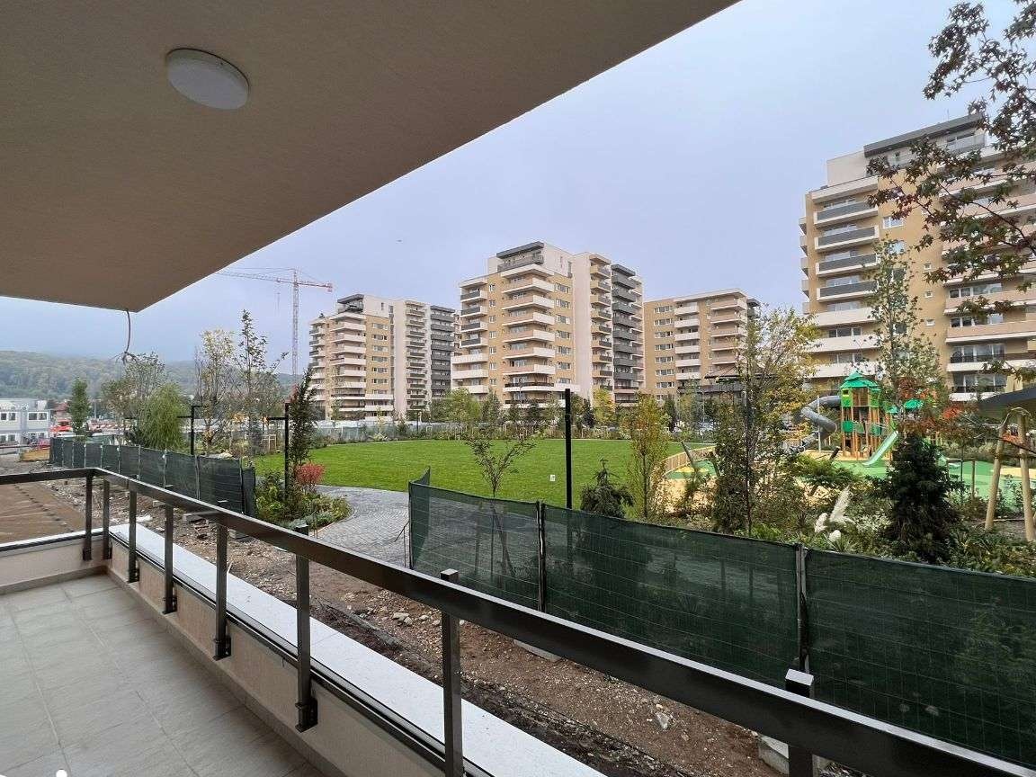Spatiu comercial URBAN PLAZA