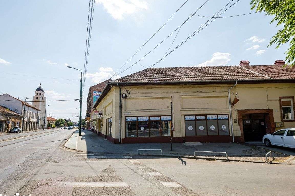 Spatiu comercial VITRAT | 65 mp | Vitrina 6.7 m | P-ta Maria | Com 0%