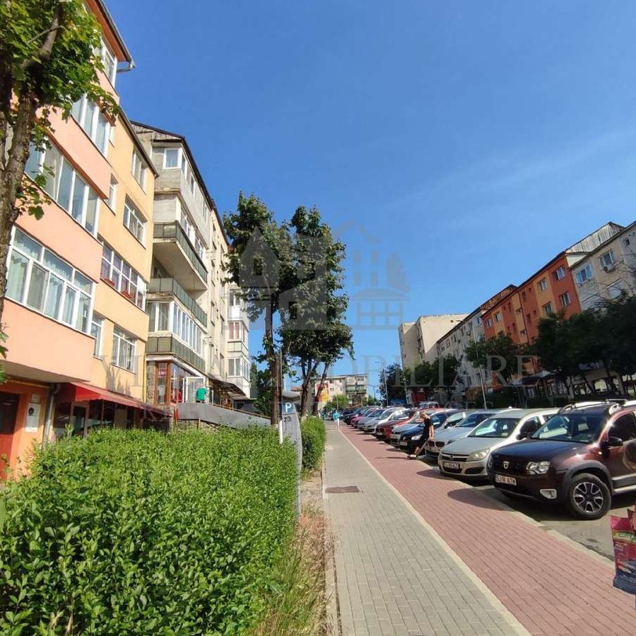 Spatiu comercial | zona Casa Armatei | 40mp