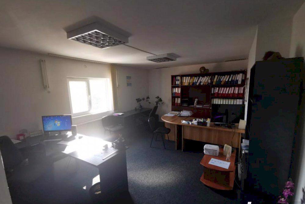 Spatiu comercial zona Lipovei