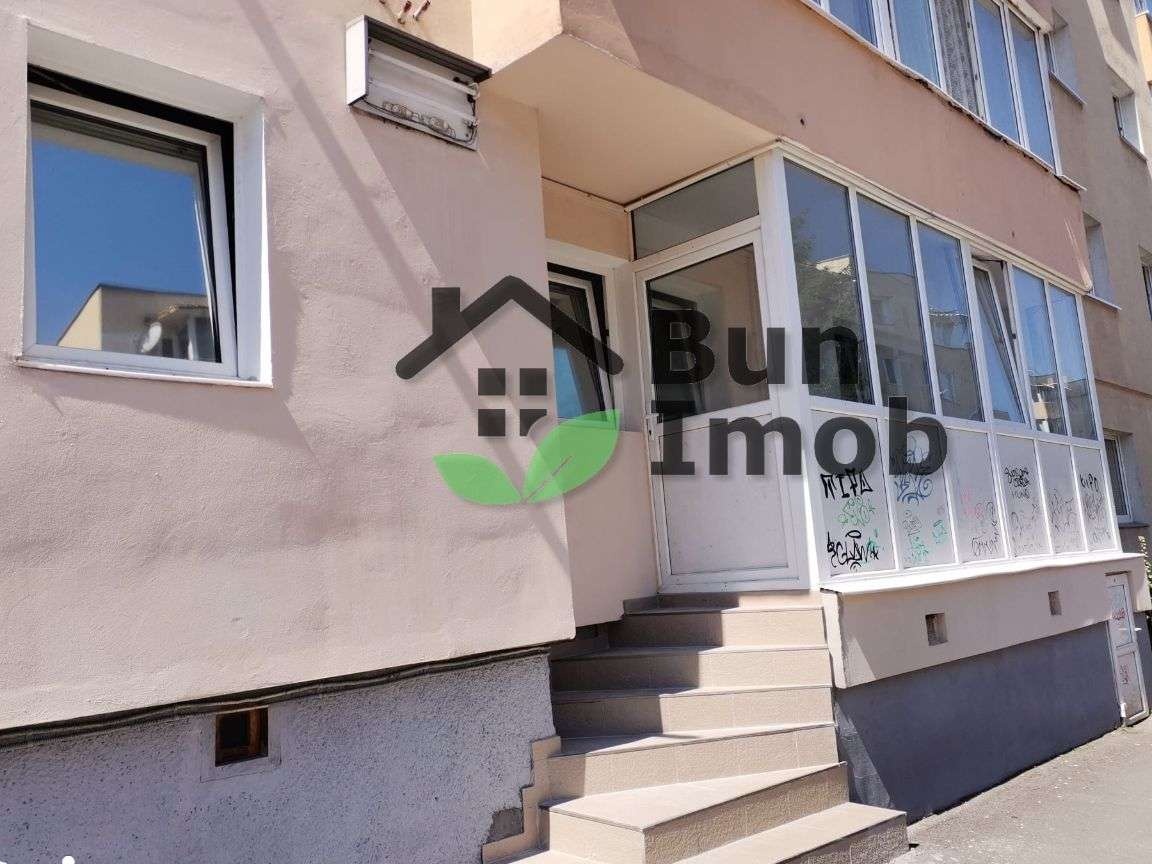 Spatiu comercial/birou ideal pentru cabinete, 76mp, zona Astra 00S002