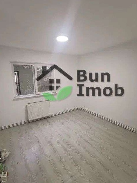 Spatiu comercial/birou ideal pentru cabinete, 76mp, zona Astra 00S002