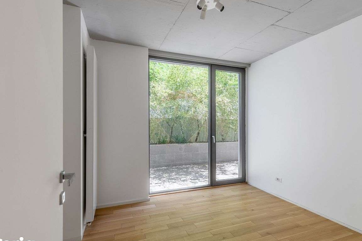 Spațiu comercial/birouri de 102.08mp de închiriat în zona Timpuri Noi