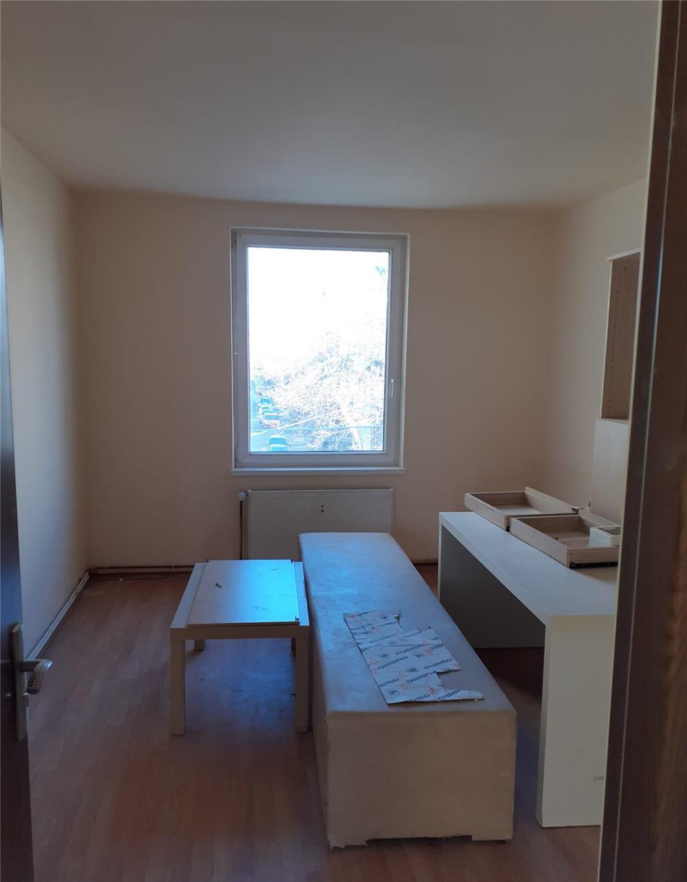 Spatiu de birou str Mures