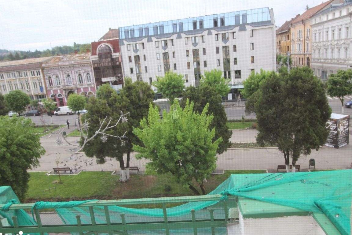 Spatiu de Birouri 130 Mp, Piata Trandafirilor, Ultracentral,